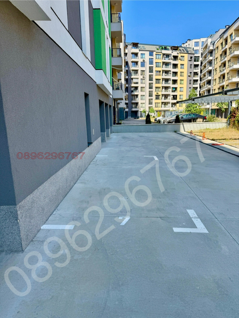 Продава  Гараж, паркомясто, град София, Връбница 2 • 30 000 EUR • ID 20980507 — holmes.bg - [1] 