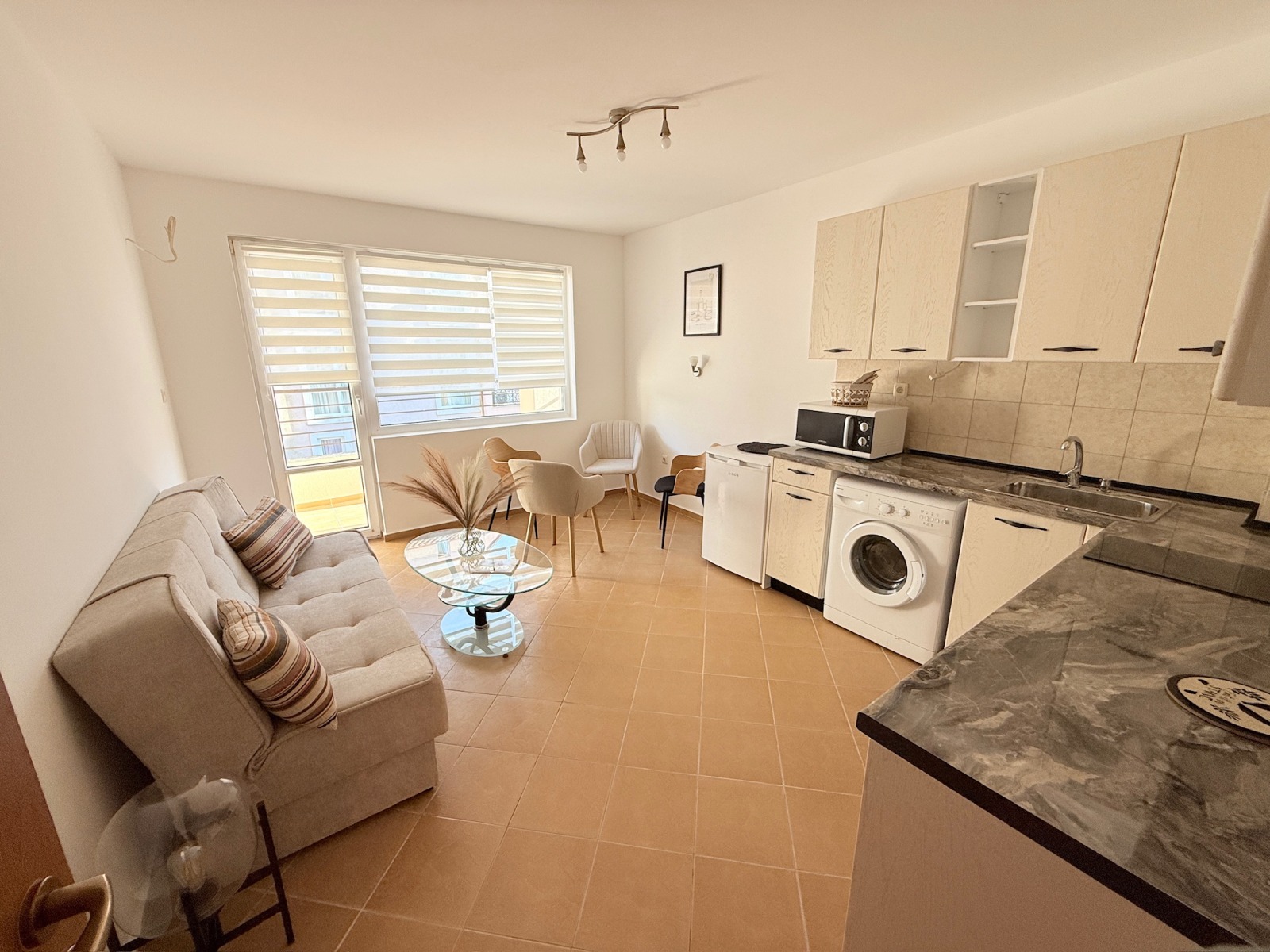 Продава 3-СТАЕН, к.к. Слънчев бряг, област Бургас, снимка 2 - Апартаменти - 54069252