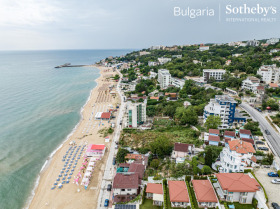 4-стаен град Варна, к.к. Чайка