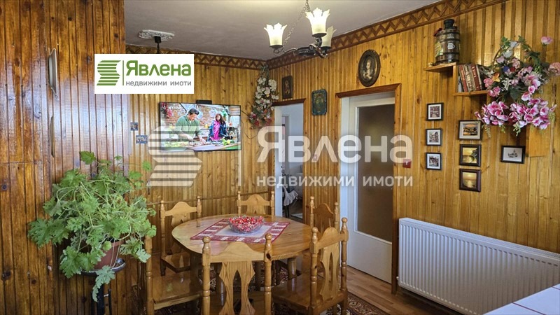 Продава 3-СТАЕН, гр. Радомир, област Перник, снимка 6 - Aпартаменти - 49380390