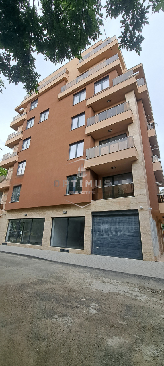 In vendita  Maisonette Plovdiv , Kiuchuk Parig , 207 mq | 76816272