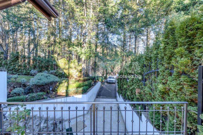 Продава КЪЩА, гр. София, м-т Камбаните, снимка 17 - Къщи - 53153764