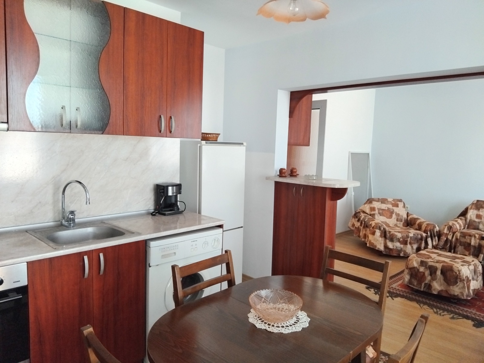 Продава 2-СТАЕН, гр. Русе, Център, снимка 2 - Апартаменти - 52233438