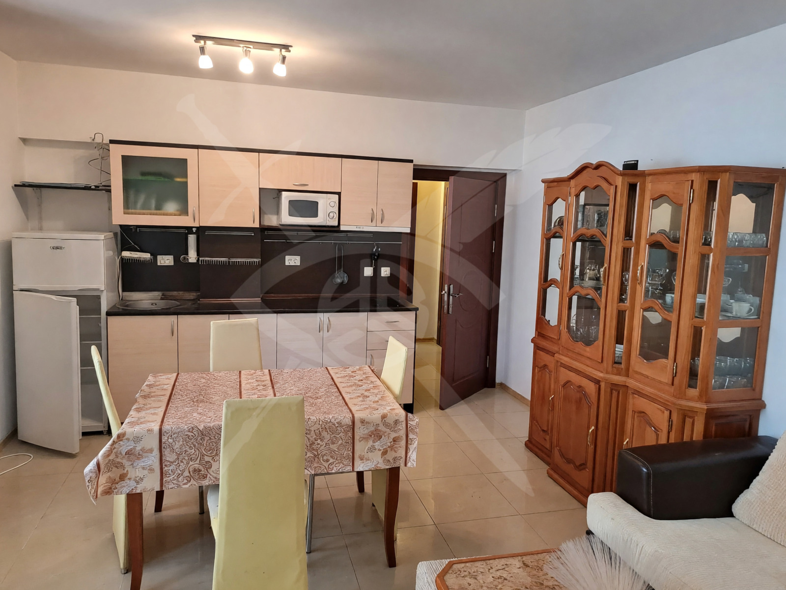 Продава 2-СТАЕН, гр. Приморско, област Бургас, снимка 3 - Апартаменти - 55942046