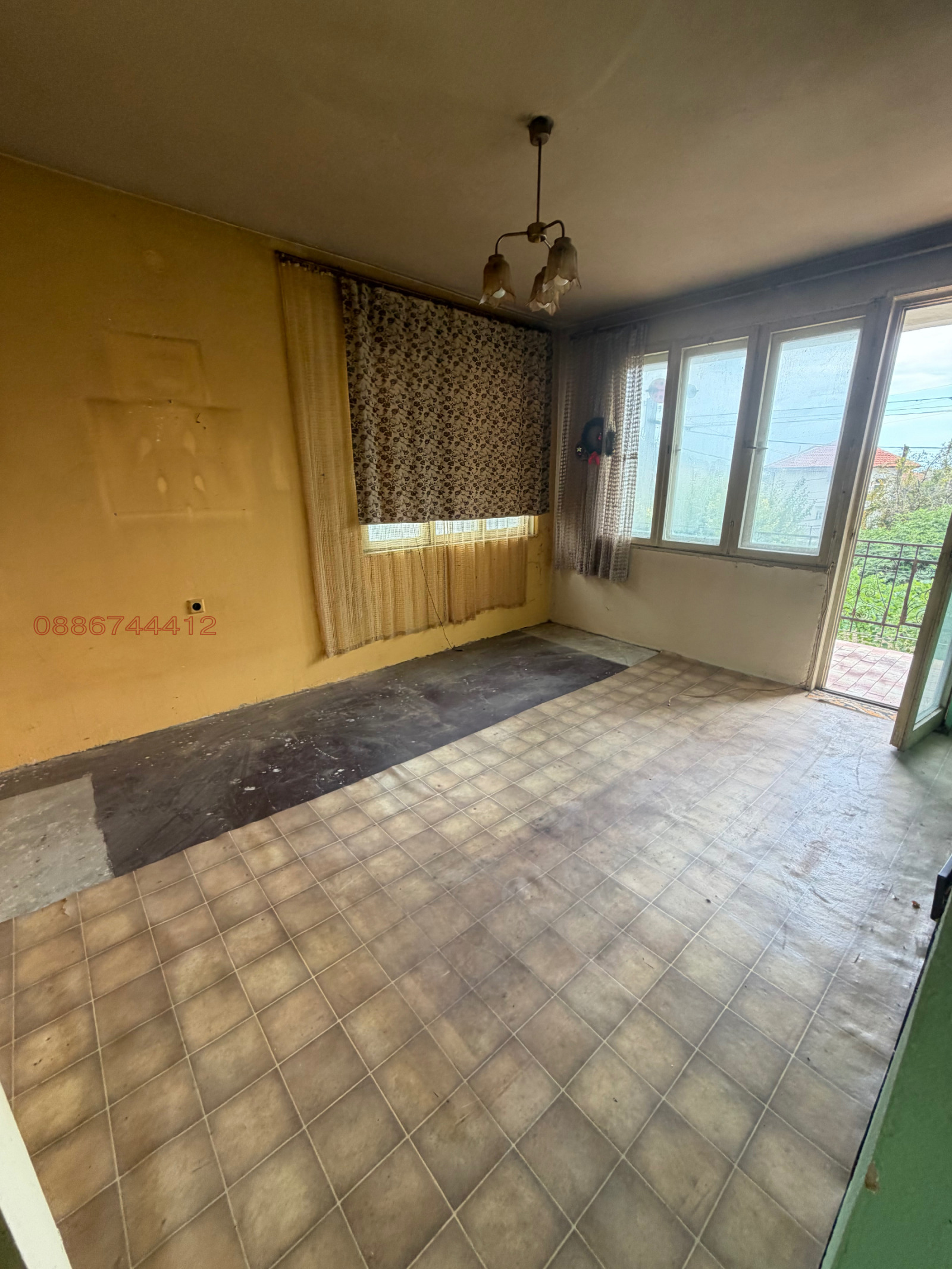 Продава КЪЩА, гр. Балчик, област Добрич, снимка 17 - Къщи - 56151145