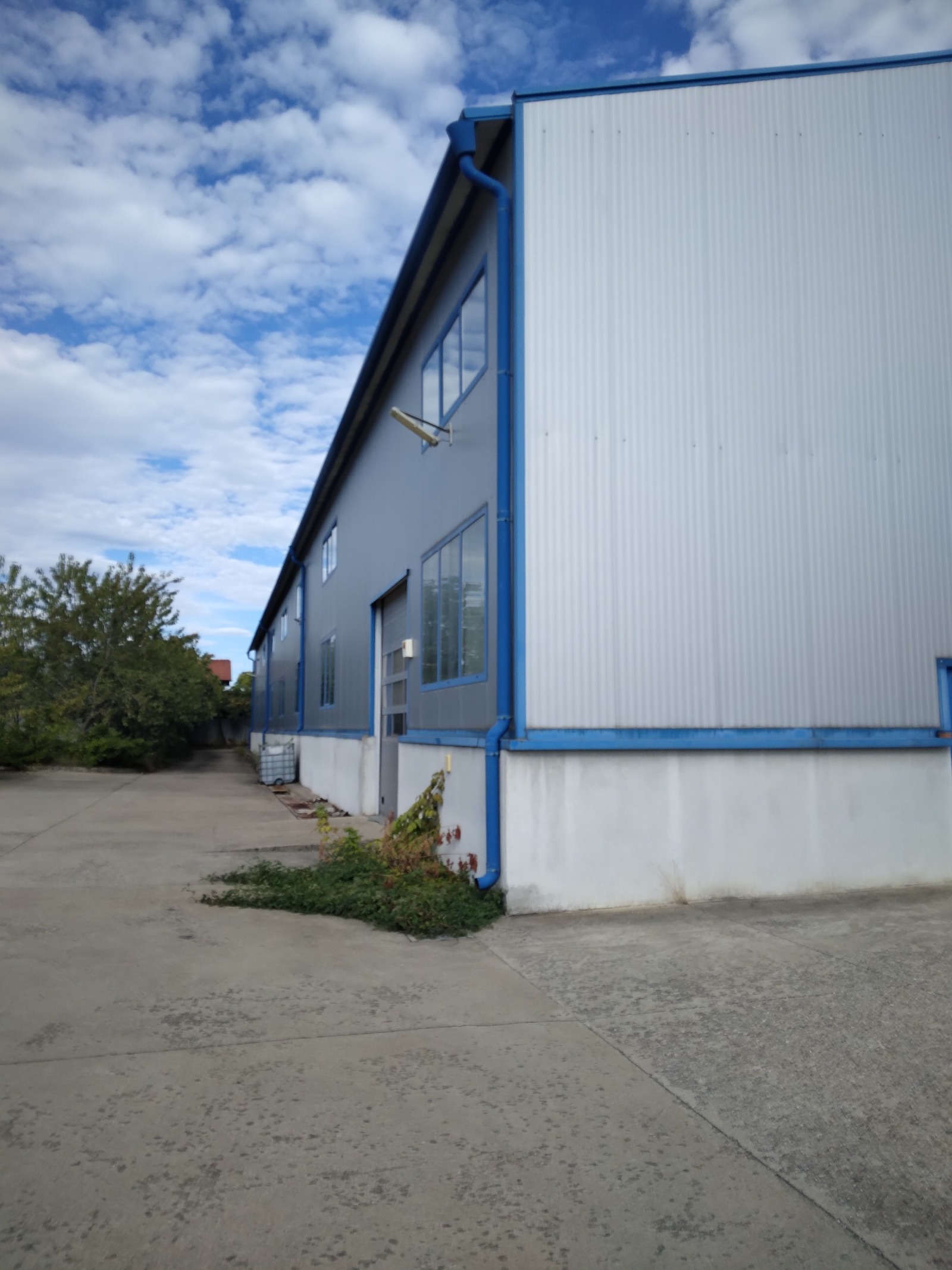 Продава ПРОМ. ПОМЕЩЕНИЕ, гр. Враца, Промишлена зона - Изток