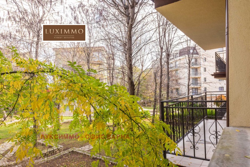 Продава 3-СТАЕН, гр. Варна, к.к. Св.Св. Константин и Елена, снимка 12 - Апартаменти - 52483049