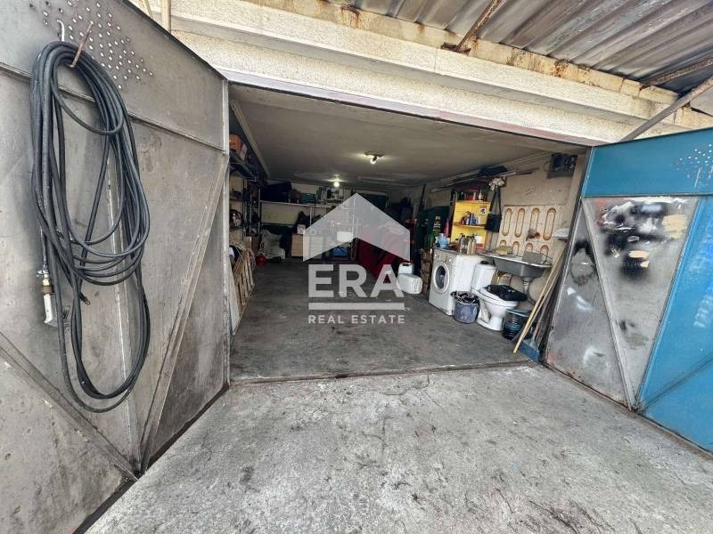 Продава ГАРАЖ, ПАРКОМЯСТО, гр. Хасково, Дружба 1