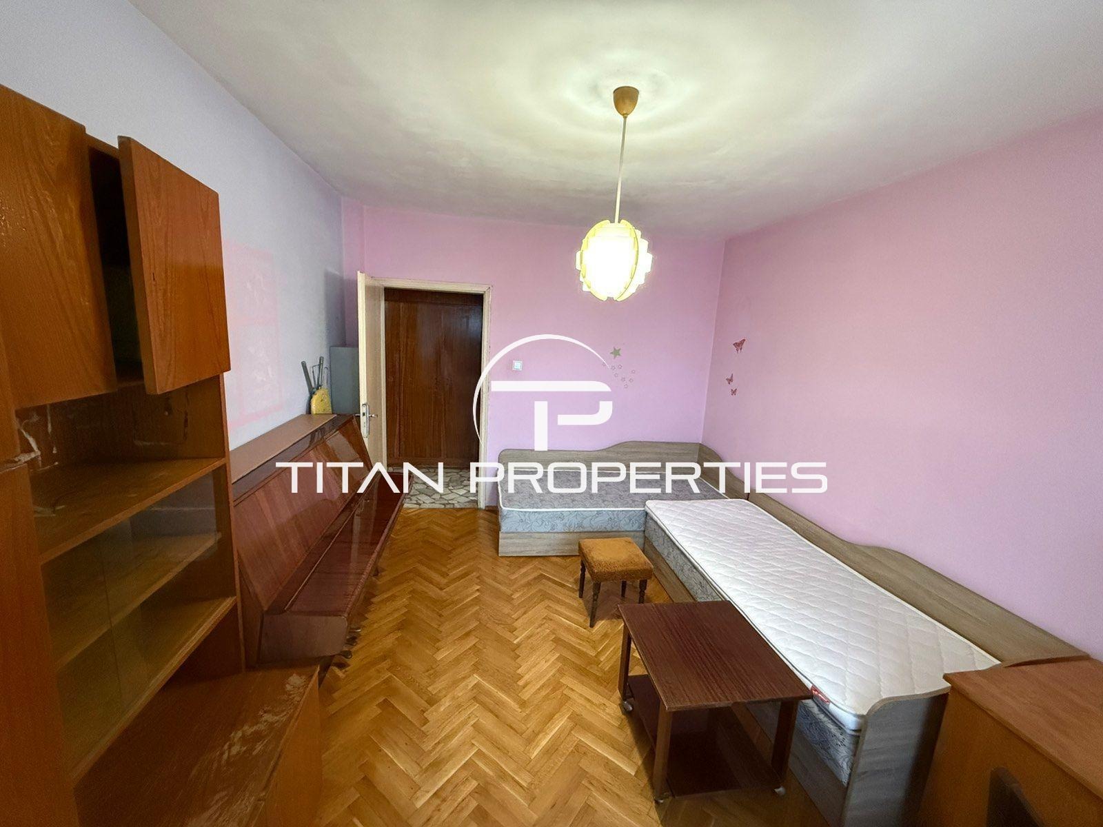 Продава МНОГОСТАЕН, гр. Бургас, Център, снимка 10 - Апартаменти - 54737862