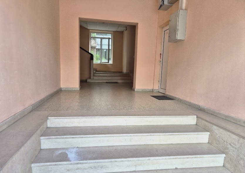 Продава ОФИС, гр. София, Летище София, снимка 12 - Офиси - 54738535
