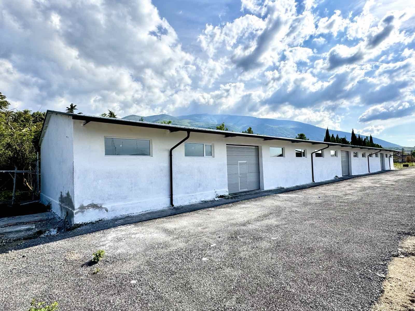 Продава СКЛАД, гр. Карлово, област Пловдив, снимка 2 - Складове - 48442174