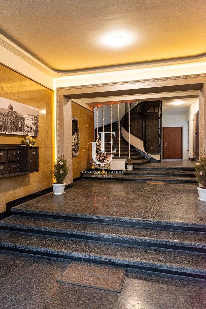 Продава 2-СТАЕН, гр. София, Център, снимка 11 - Апартаменти - 54733947