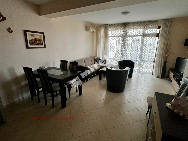 Na prodej  2 ložnice oblast Burgas , k.k. Slančev brjag , 106 m2 | 60810710