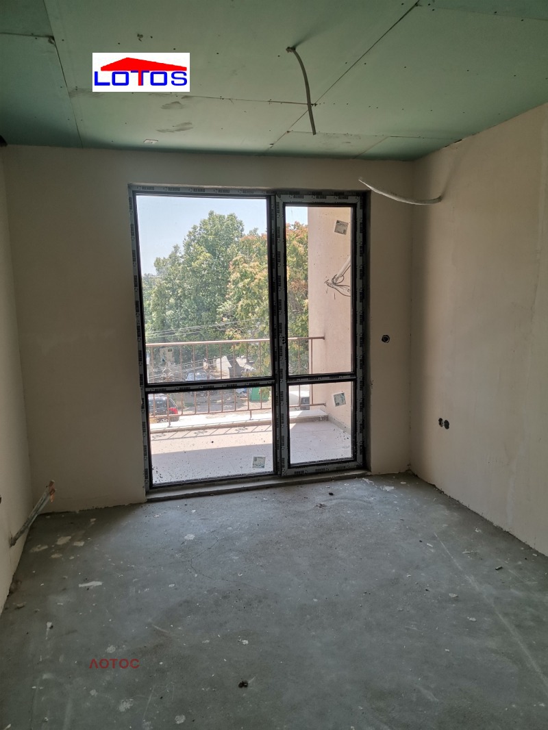 Продава  3-стаен град Добрич , Кралска зона , 105 кв.м | 66951880 - изображение [4]