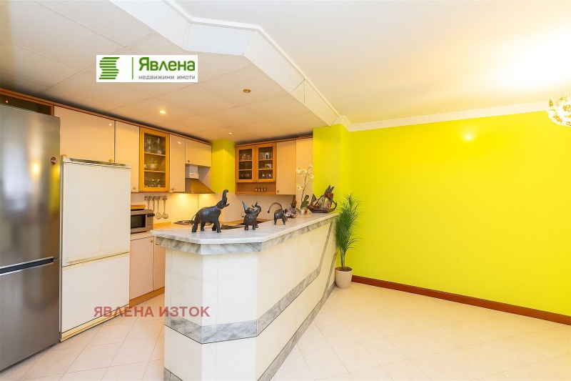 Продаја  2 спаваће собе Софија , Гео Милев , 112 м2 | 58207043 - слика [2]