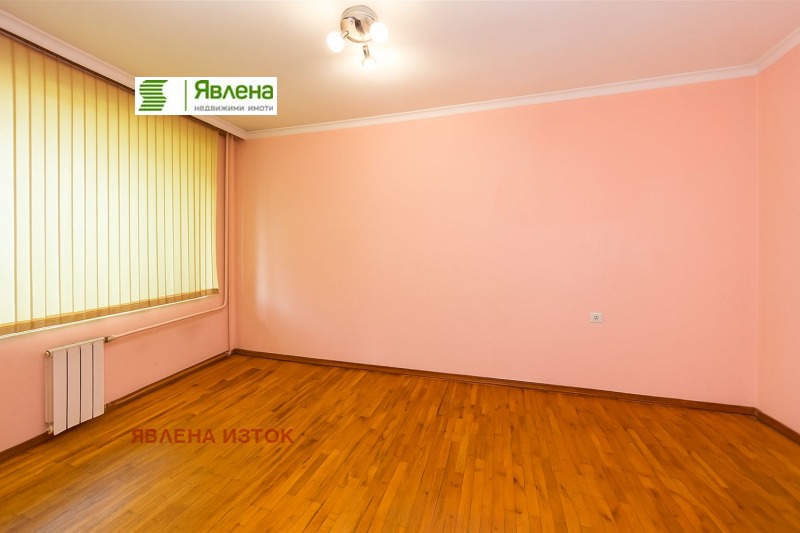 Продаја  2 спаваће собе Софија , Гео Милев , 112 м2 | 58207043 - слика [9]