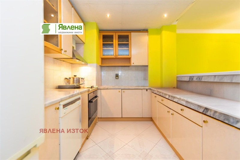 Продаја  2 спаваће собе Софија , Гео Милев , 112 м2 | 58207043