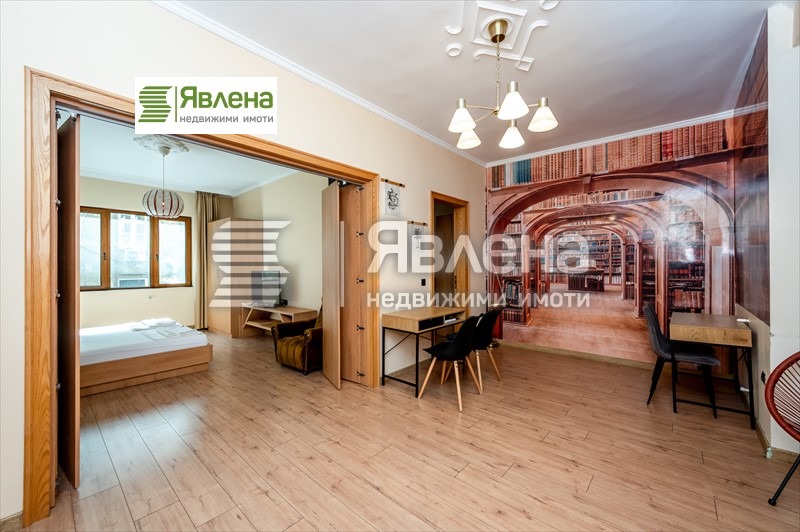 Продава 3-СТАЕН, град София, Център • 500000 € / 977915.00 лв. • 44853786 1