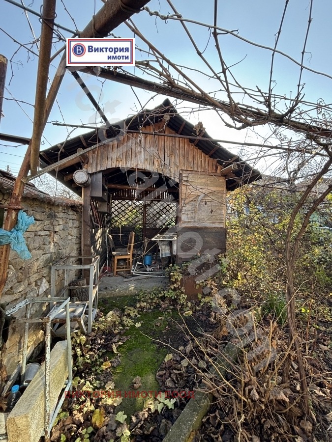 Продава КЪЩА, гр. Дебелец, област Велико Търново, снимка 10 - Къщи - 52803567