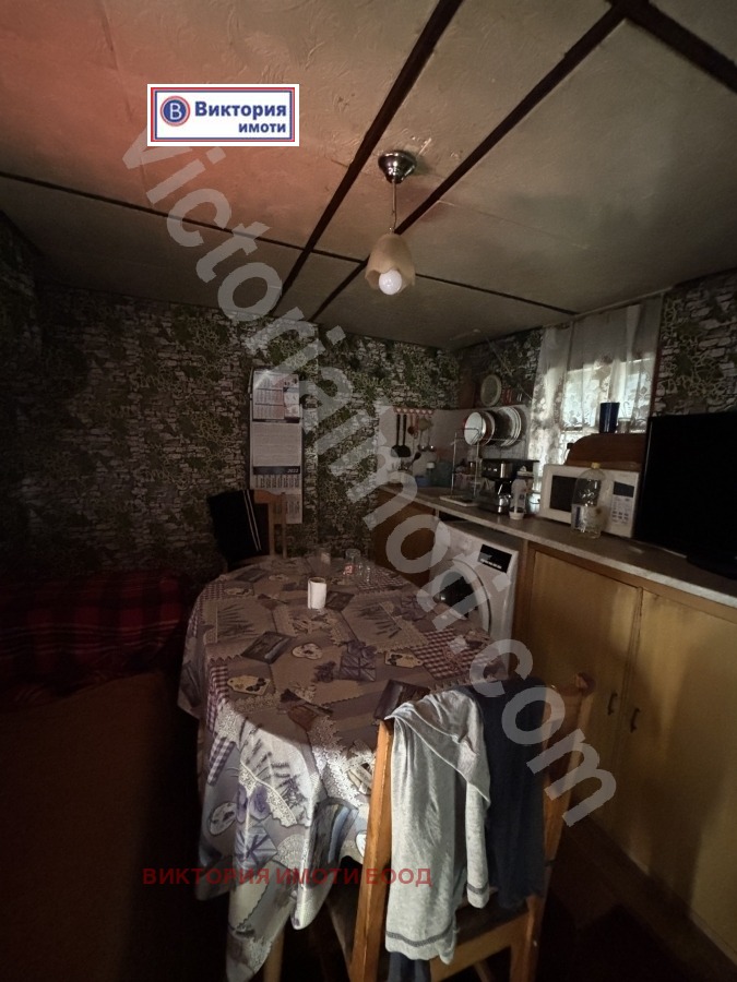 Продава КЪЩА, гр. Дебелец, област Велико Търново, снимка 7 - Къщи - 52803567