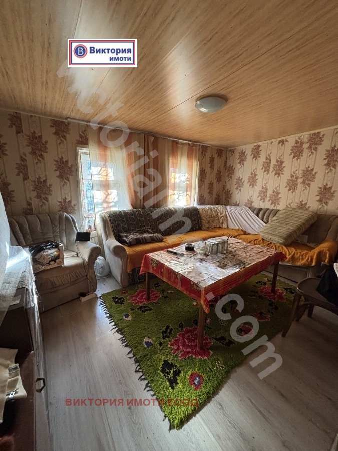 Продава КЪЩА, гр. Дебелец, област Велико Търново, снимка 3 - Къщи - 52803567