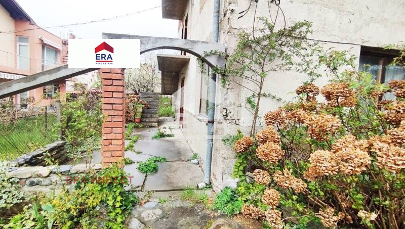 Продава КЪЩА, гр. Сапарева баня, област Кюстендил, снимка 2 - Къщи - 53492162