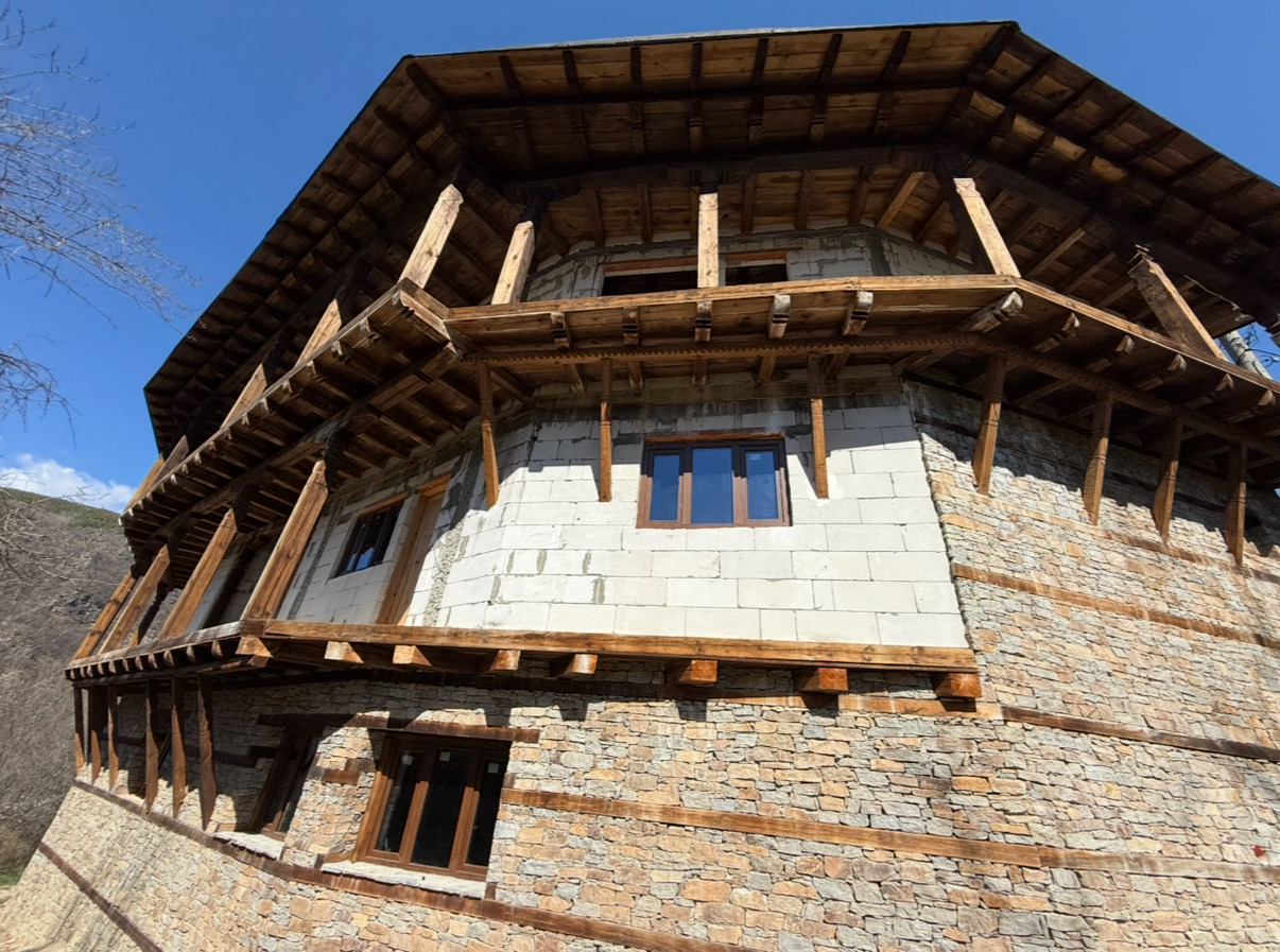 Продава КЪЩА, с. Ковачевица, област Благоевград