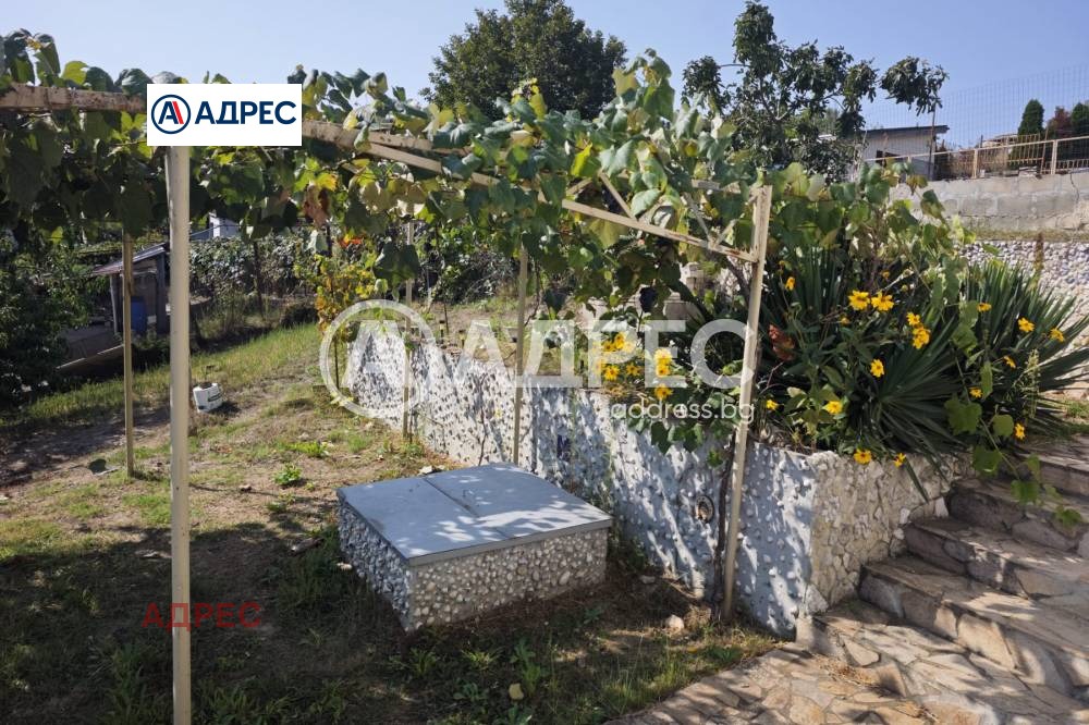 Продава КЪЩА, гр. Варна, м-т Крушките, снимка 12 - Къщи - 56476551
