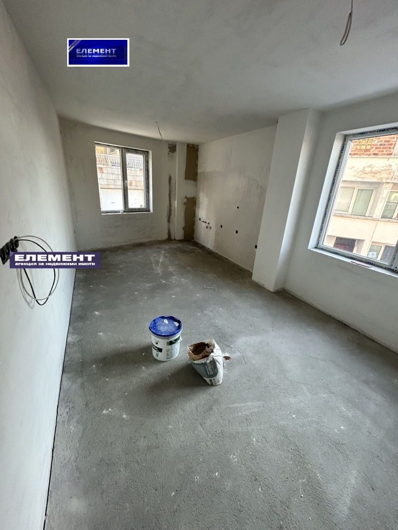 En venta  1 dormitorio Plovdiv , Marasha , 52 metros cuadrados | 46995042 - imagen [3]