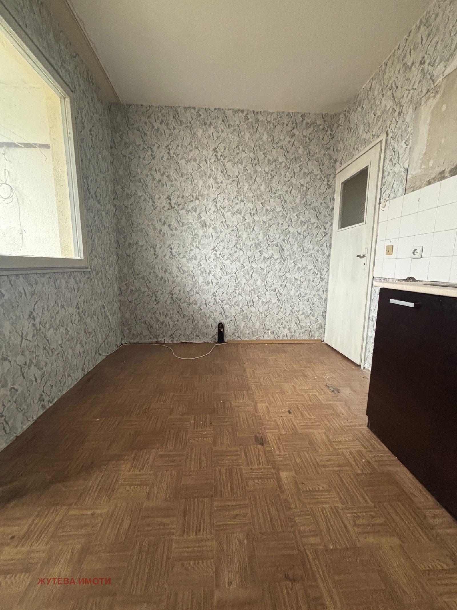 Продава 1-СТАЕН, гр. Сопот, област Пловдив, снимка 4 - Апартаменти - 54275189