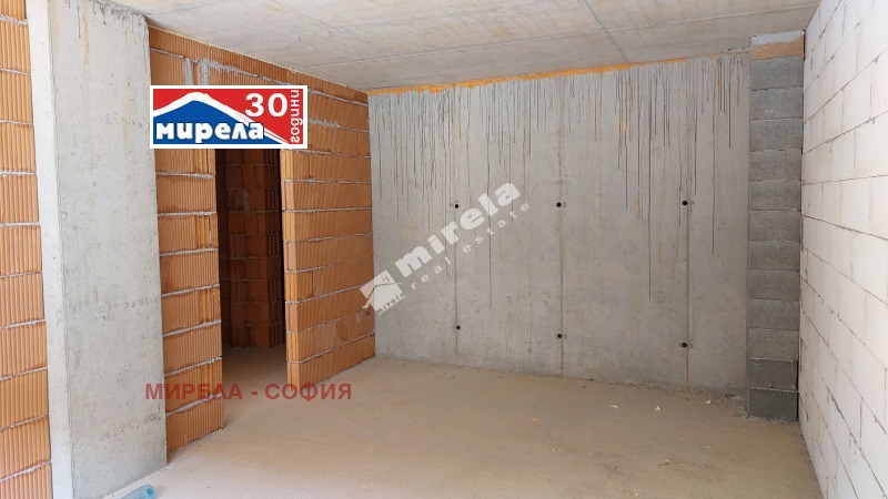 Na prodej  1 ložnice Sofia , Ljulin 5 , 65 m2 | 40104211 - obraz [2]