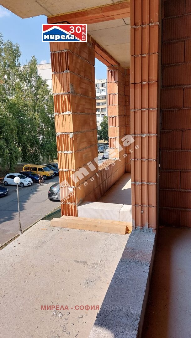 En venta  1 dormitorio Sofia , Lyulin 5 , 65 metros cuadrados | 40104211 - imagen [4]