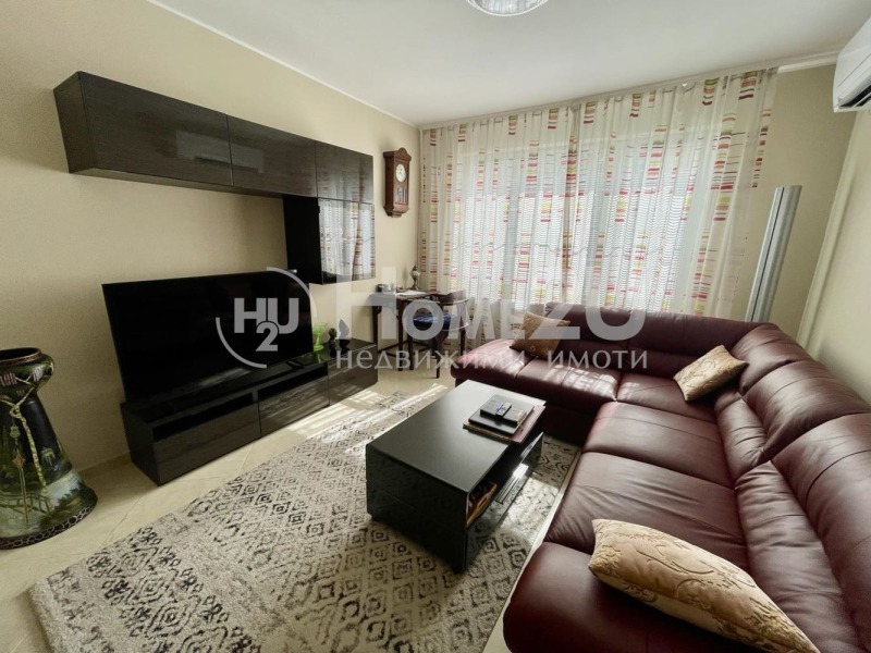 Продава  2-стаен град София , Център , 83 кв.м | 54426764 - изображение [2]