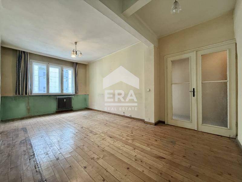 Продава 4-СТАЕН, гр. София, Център, снимка 7 - Апартаменти - 54111097