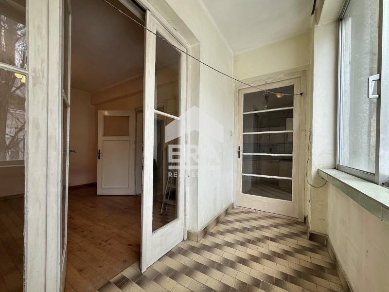 Продава 4-СТАЕН, гр. София, Център, снимка 4 - Апартаменти - 54111097