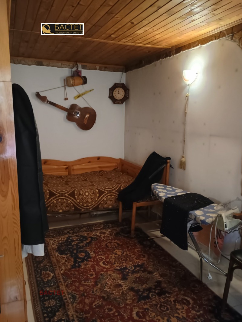 Продава КЪЩА, гр. София, Връбница 2, снимка 11 - Къщи - 53276612