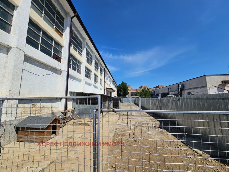 Продава  Пром. помещение град Стара Загора , Никола Петков , 832 кв.м | 56115707 - изображение [11]