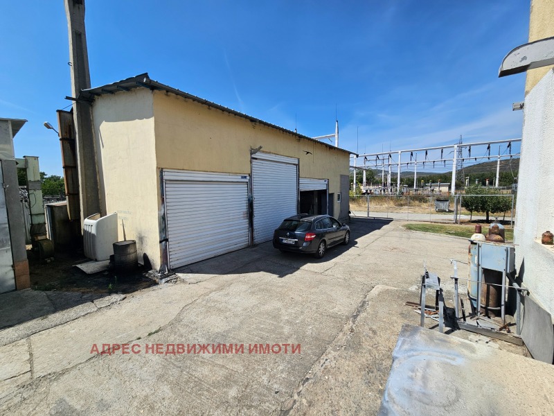 Продава  Пром. помещение град Стара Загора , Никола Петков , 832 кв.м | 56115707 - изображение [10]