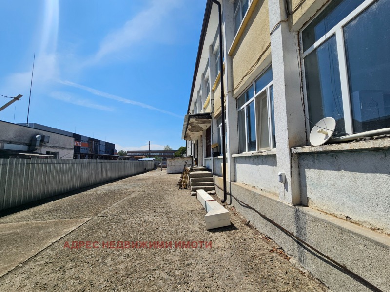 Продава  Пром. помещение град Стара Загора , Никола Петков , 832 кв.м | 56115707 - изображение [13]