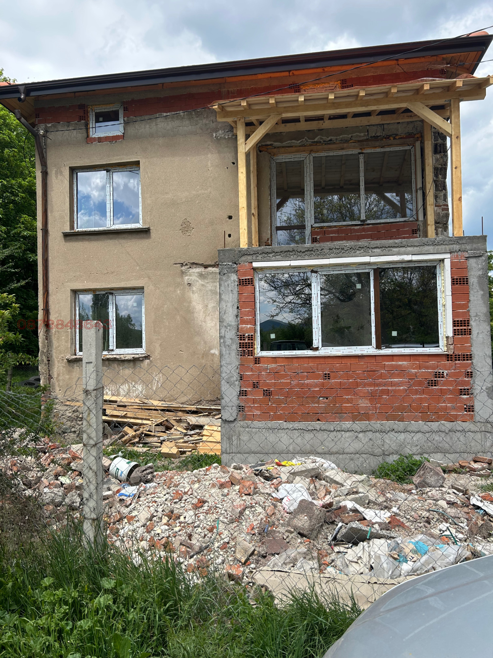 Продава КЪЩА, гр. Перник, Църква