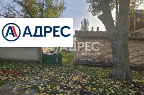 Продава  Къща, с. Царевци