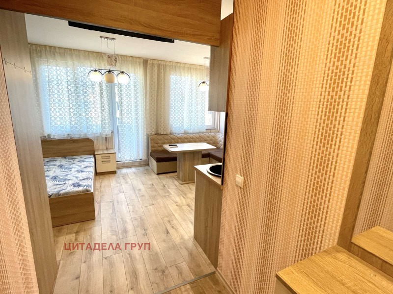 En venta  Estudio Sofia , Malinova dolina , 37 metros cuadrados | 88549348 - imagen [5]