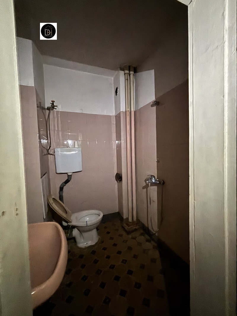 Til salgs  1 soverom Plovdiv , Karsjijaka , 47 kvm | 12477539 - bilde [6]