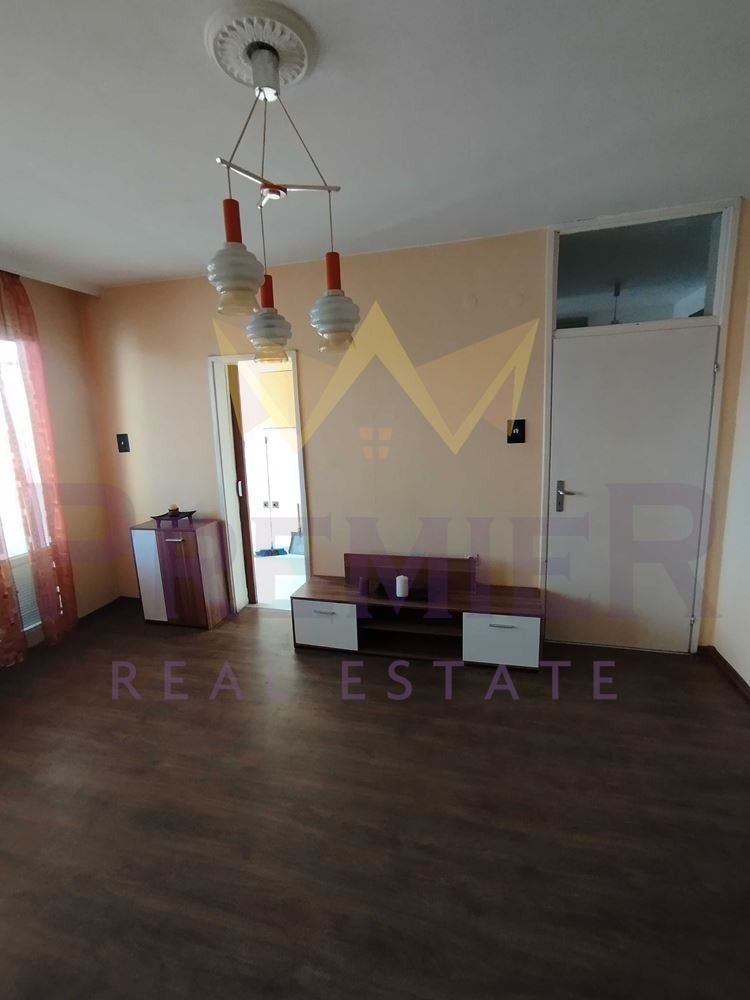 Продава 2-СТАЕН, гр. Пловдив, Кършияка, снимка 2 - Апартаменти - 55750437