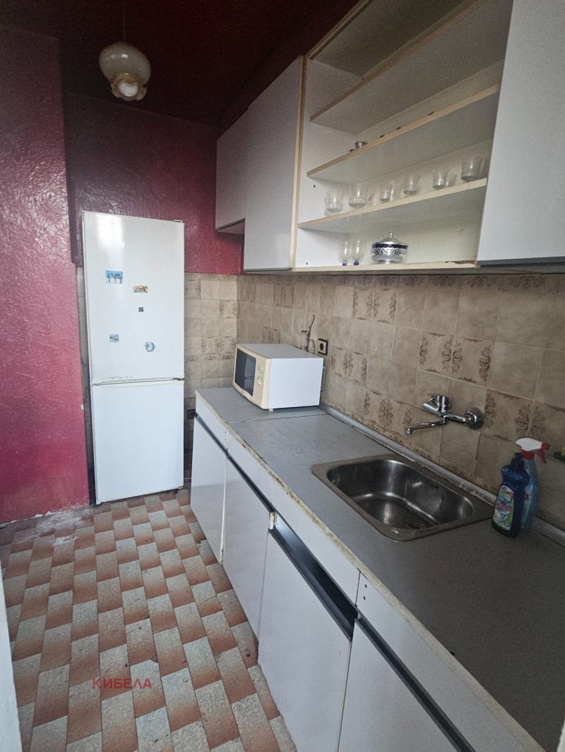 Till salu  2 sovrum Pleven , 9-ti kvartal , 103 kvm | 68672310 - bild [13]