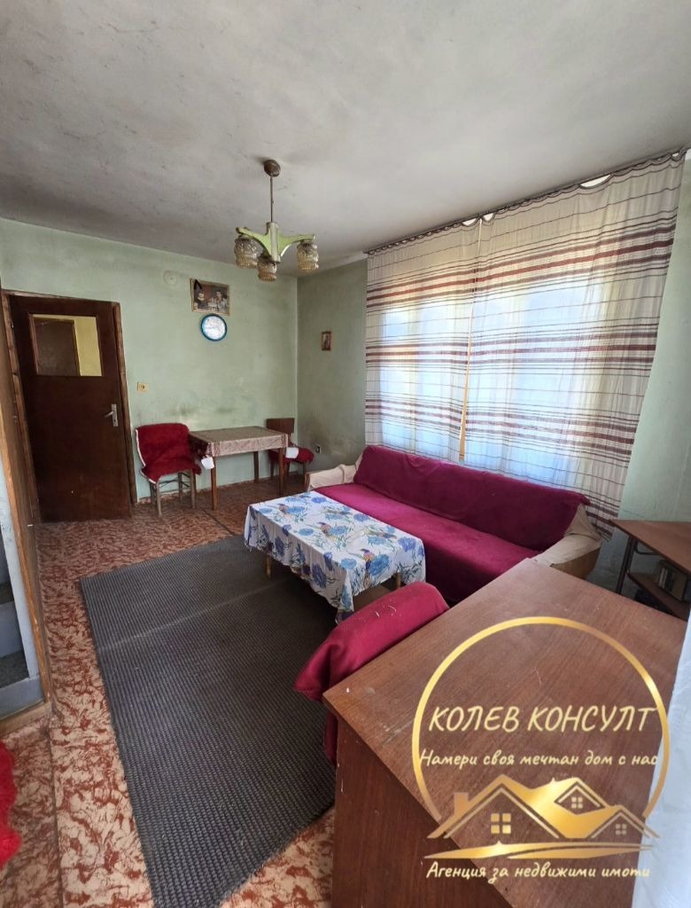 Продава КЪЩА, с. Орешец, област Хасково, снимка 3 - Къщи - 55839859