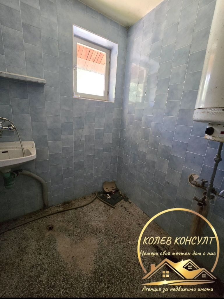 Продава КЪЩА, с. Орешец, област Хасково, снимка 8 - Къщи - 55839859
