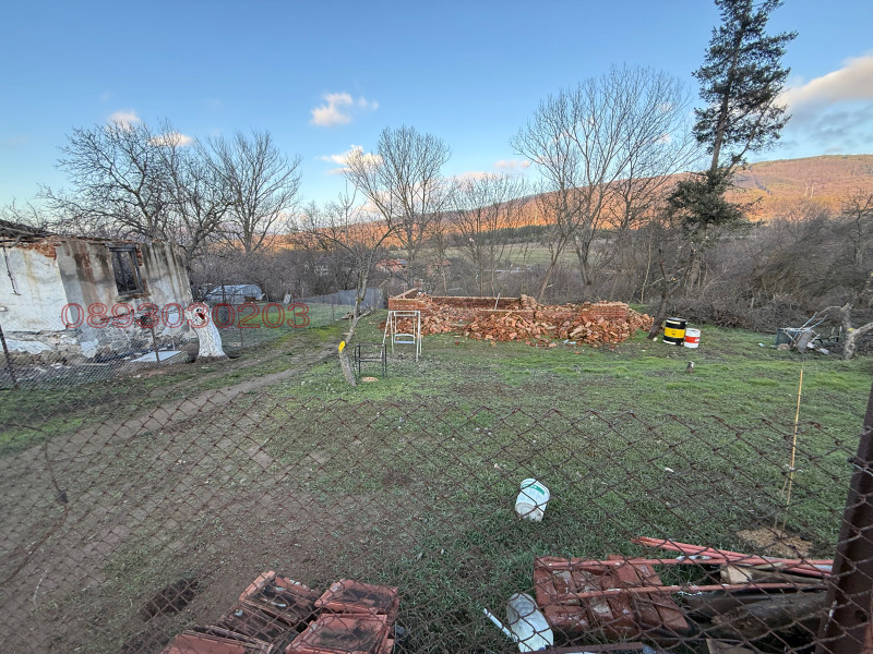 Продава ПАРЦЕЛ, с. Мирово, област София област