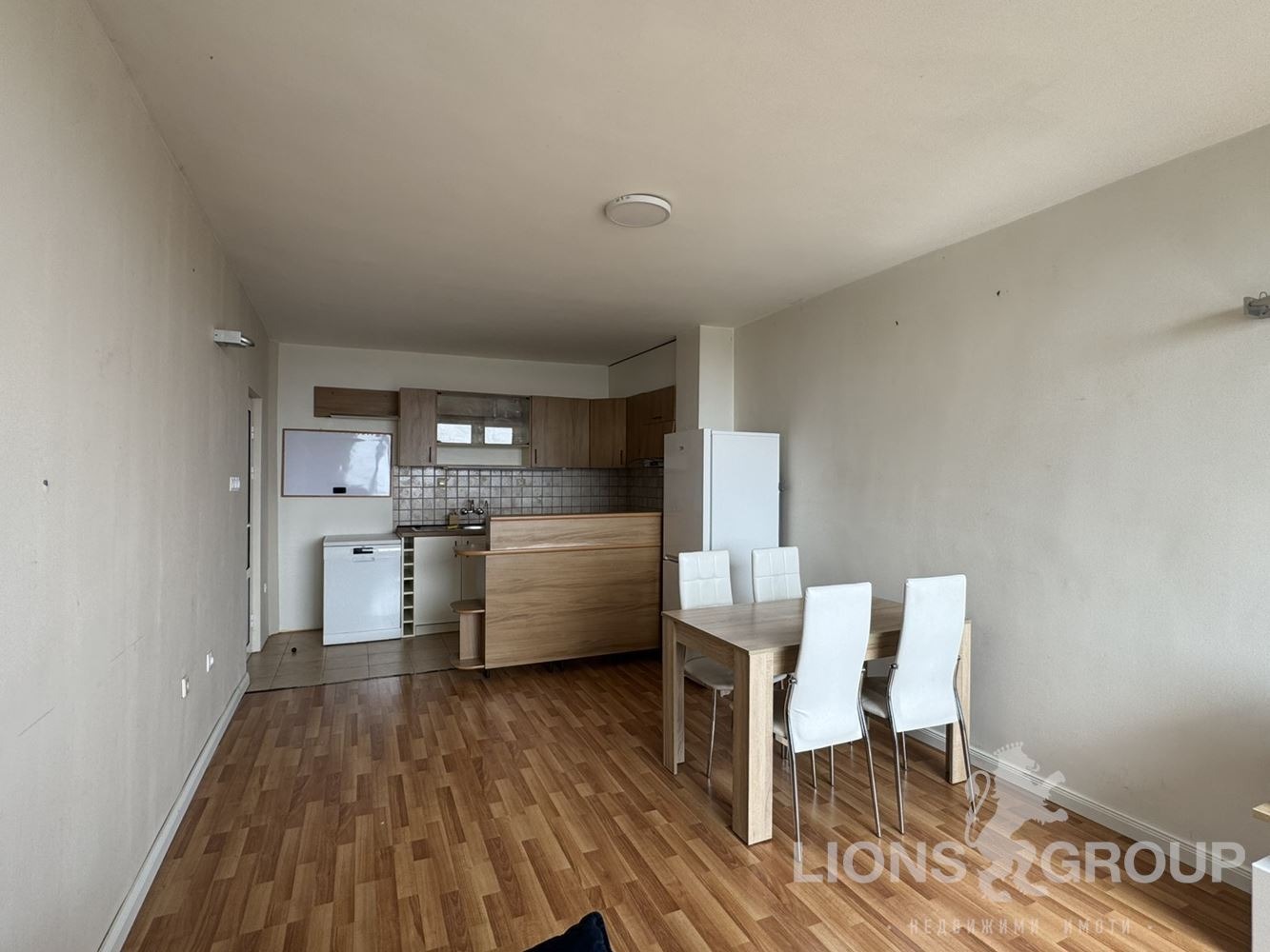 Продава 3-СТАЕН, гр. Варна, Бизнес хотел, снимка 2 - Апартаменти - 54088666