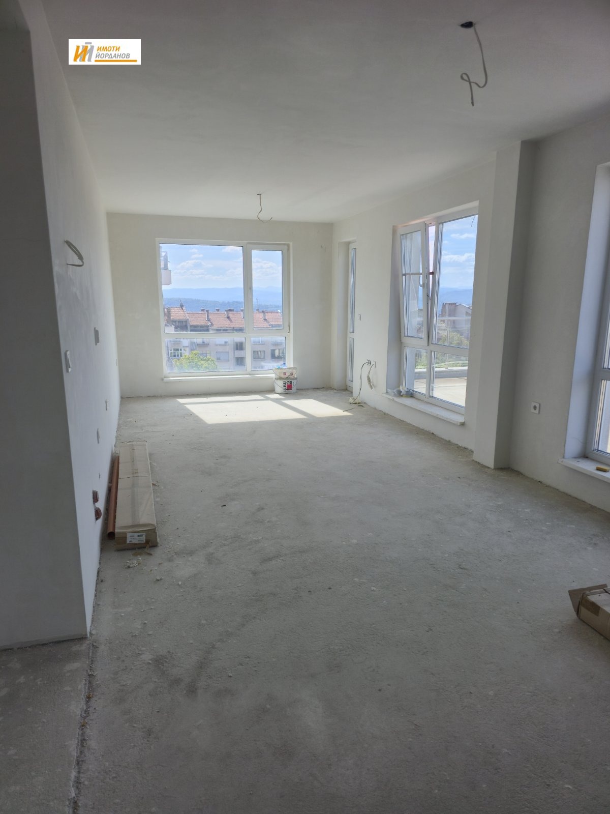 Продава  3-стаен град Велико Търново , Картала , 156 кв.м | 72421095